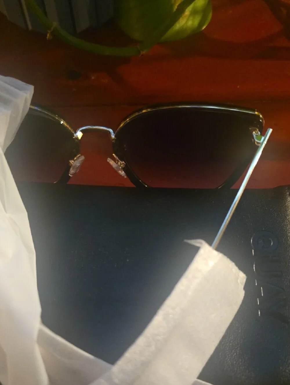 Quay Women's Black Cat-Eye Sunglasses - Elegant UV Protection